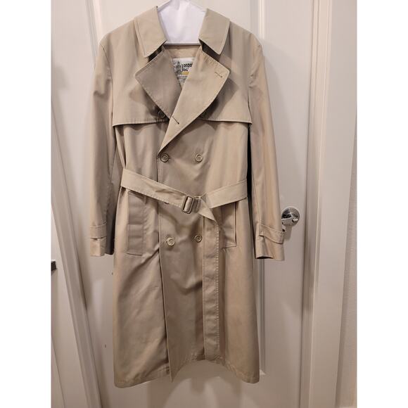 Vintage London Fog Trenchcoat with removable liner - Picture 9 of 11